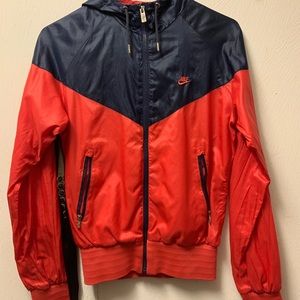 Nike wind breaker jacket